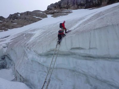 015-Die Randkluft-Gletscherspalte